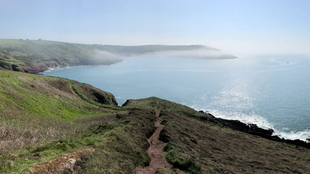 588DFEF4-27CB-4D43-9B21-1895C9A729BF