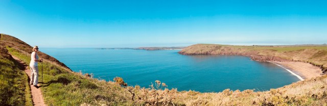 AA0BE58A-590F-42E4-90A6-CAD3646E414B