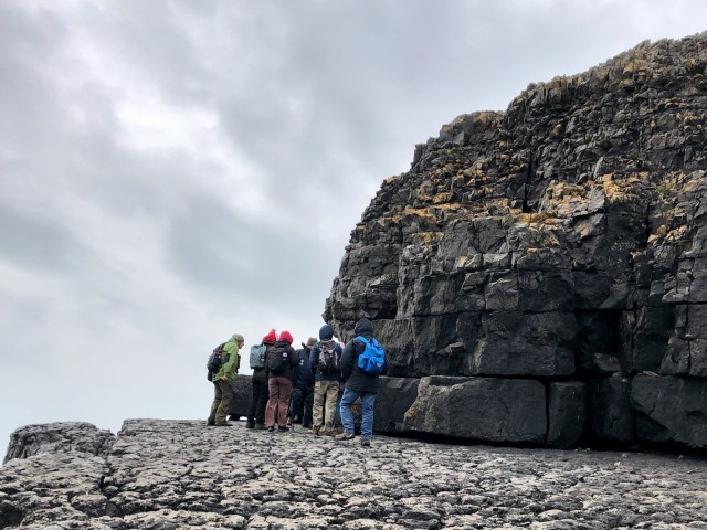 6E7EFA25-6C51-4B79-BD82-E0F7CC1D5D5A