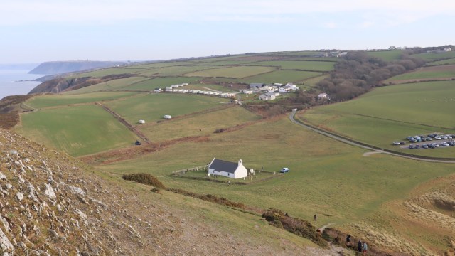 57AA39E3-0156-4A36-AF1F-1D1FB7D66A2D