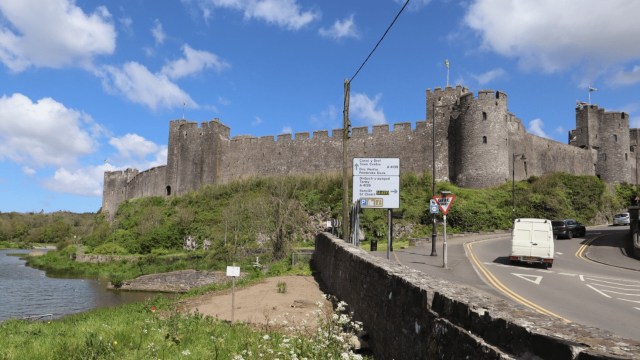 AD46F593-E39D-4ABF-9C77-5D221365CC9B